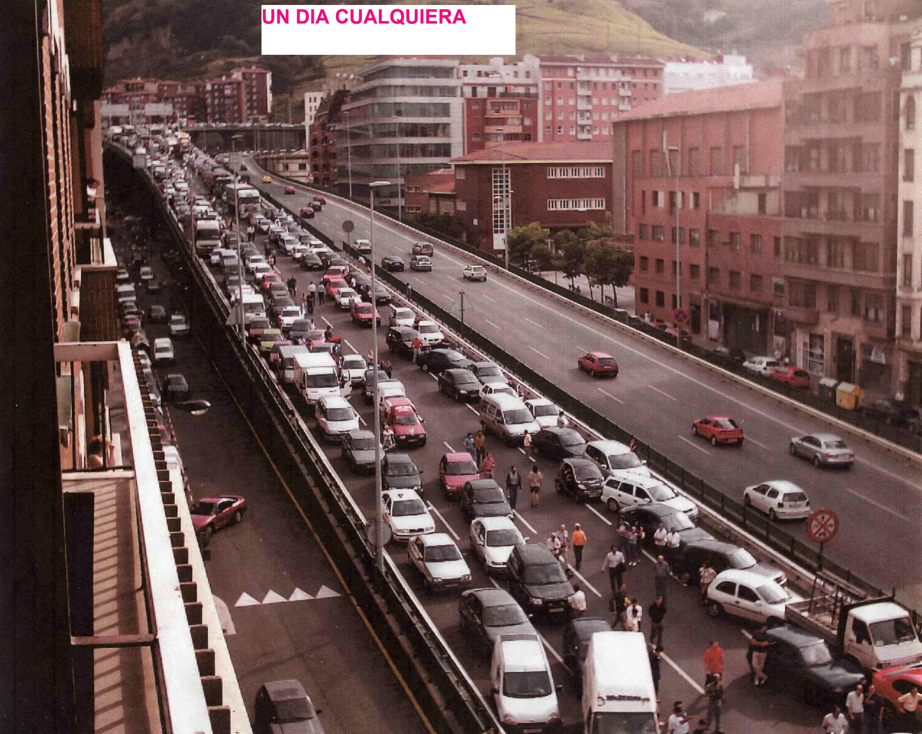 monstruo_1 atasco en escalectric